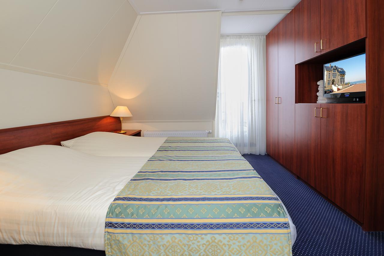 Boulevard Hotel Scheveningen The Hague Exterior photo